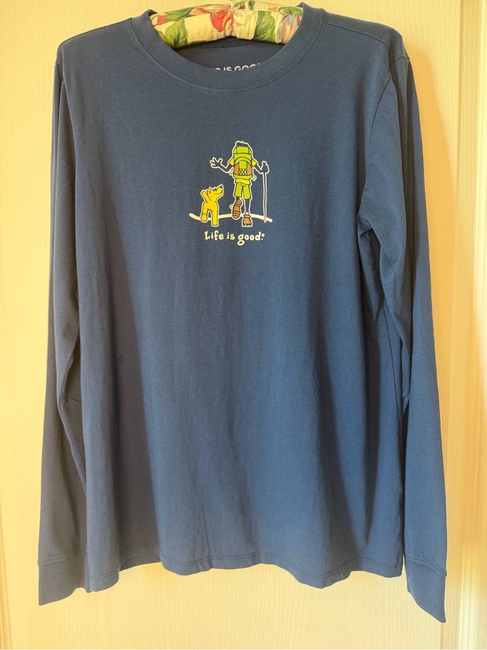 Life is Good Navy Long Sleeve T-Shirt Hiking Graphic | Size M